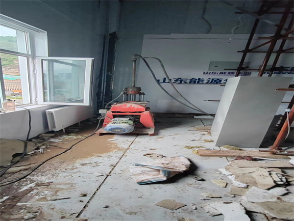 桃源地基基础下沉墙体裂缝加固注浆顶升施工